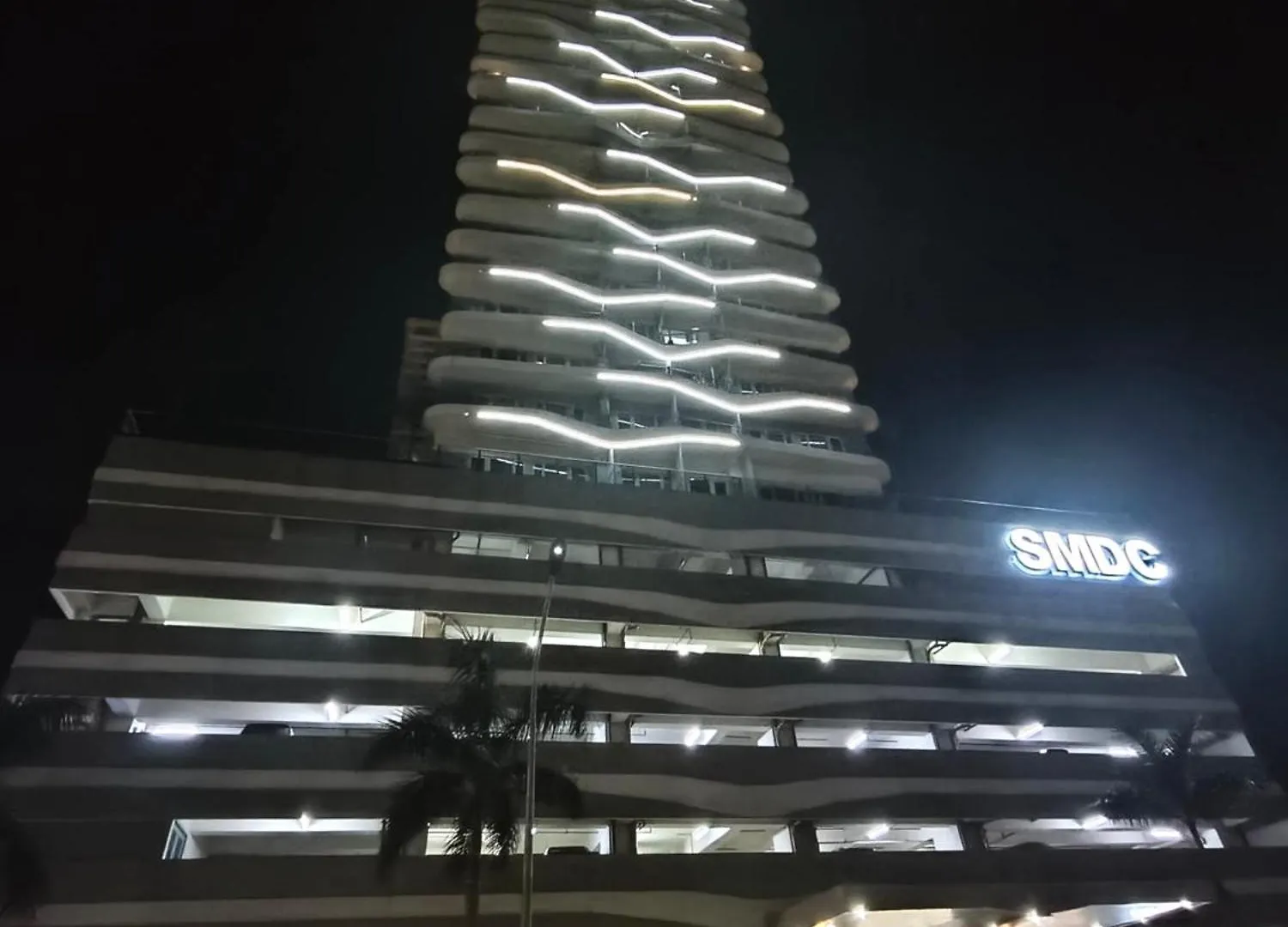 2 Bedroom Condo Apartment Near Picc, Ccp, Wtc & Star City At Coast Residences, Pasay City Manila 0*,  Philippines