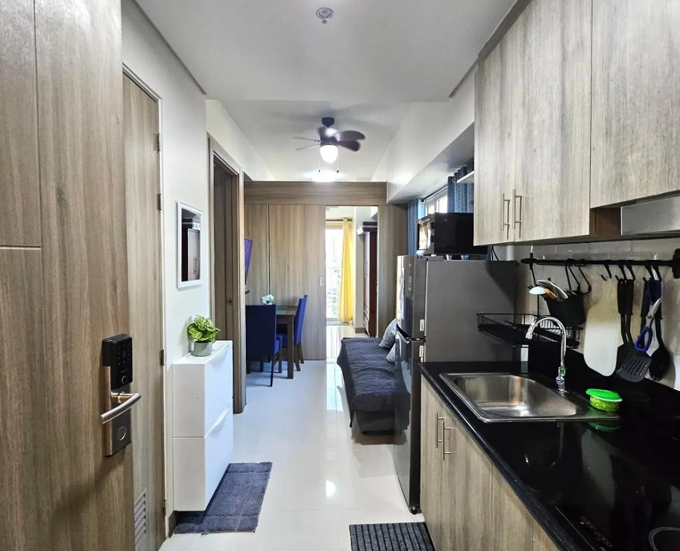 2 Bedroom Condo Apartment Near Picc, Ccp, Wtc & Star City At Coast Residences, Pasay City مانيلا